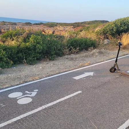 Sea And Mountain View Beachfront Penthouse *