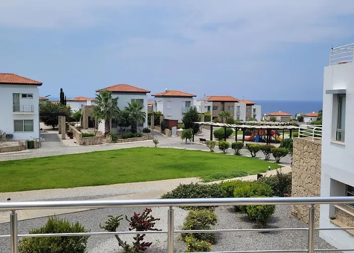 Sea And Mountain View Beachfront Penthouse
