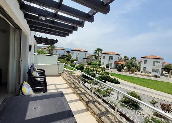 Apartmán Sea And Mountain View Beachfront Penthouse *