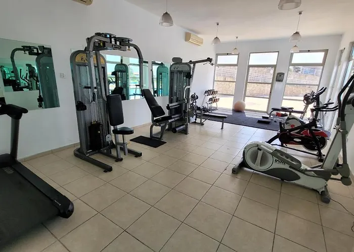 Sea And Mountain View Beachfront Penthouse