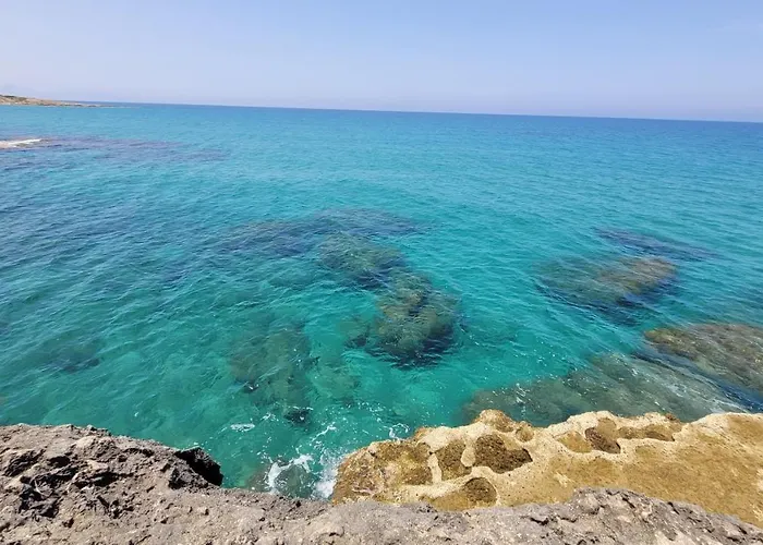 Apartmán Sea And Mountain View Beachfront Penthouse Yali